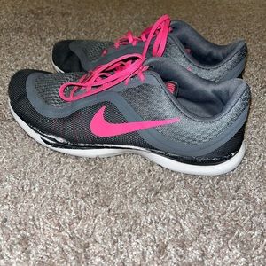 Nike Training Flex TR 6 - Size 8